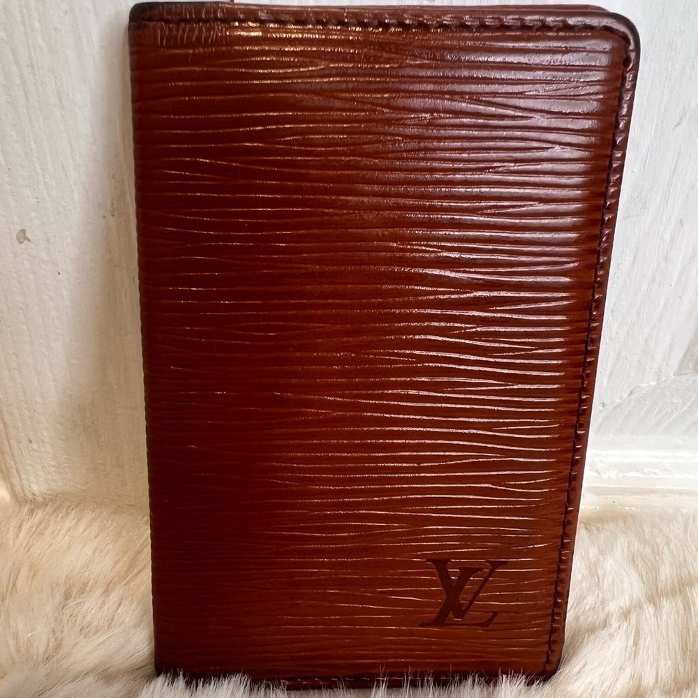 LOUIS VUITTON EPI LEATHER BI-FOLD CARD ID CASE